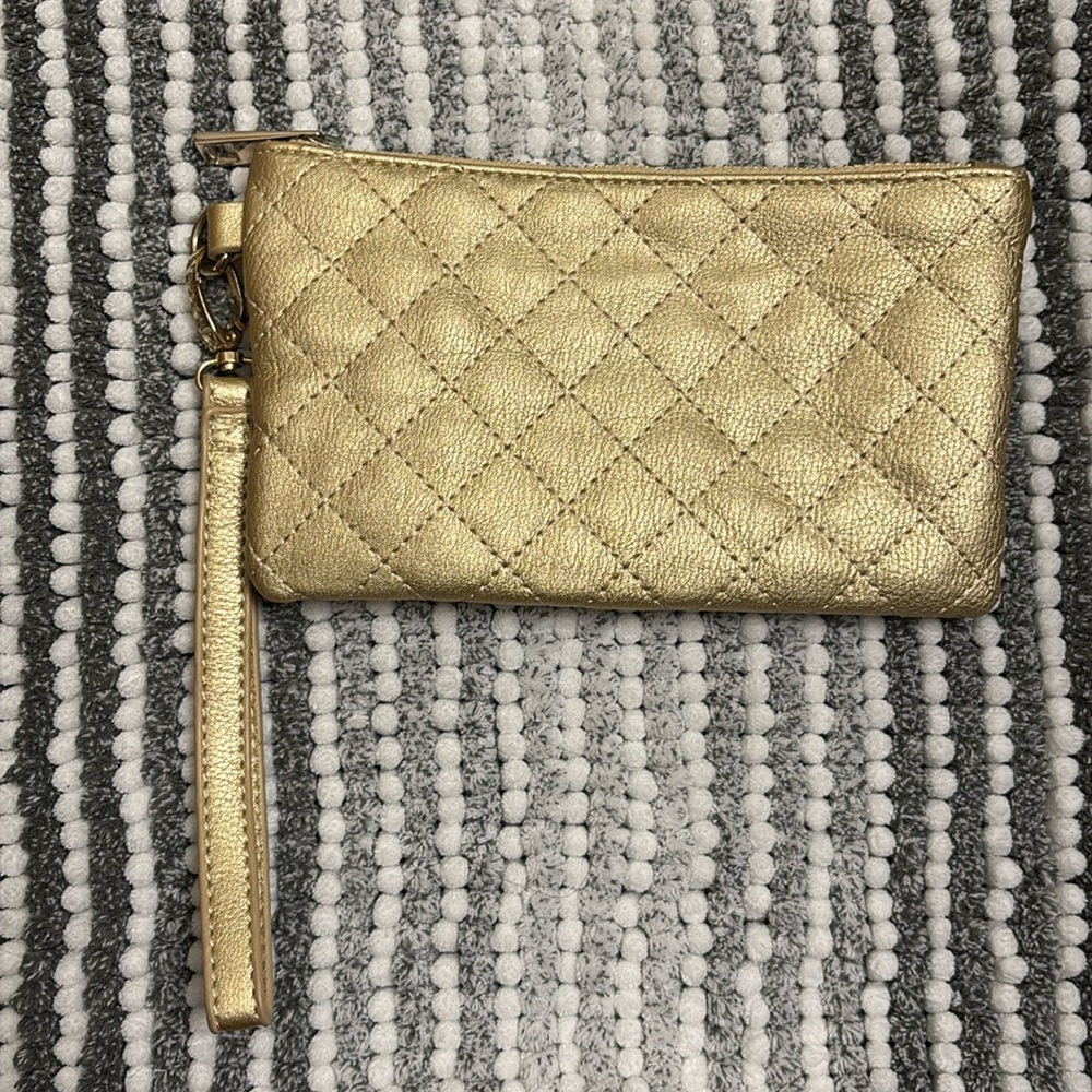 Forever21 Gold Quilted Wristlet